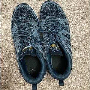 APL men’s tech loom pro running shoes